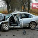 KĘTRZYN: BMW uderzyło w drzewo na trasie Kętrzyn-Wajsznory [AKTUALIZACJA]